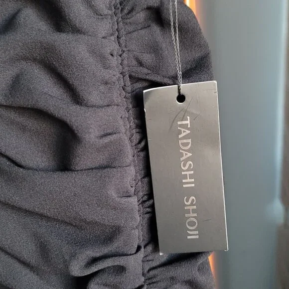 Tadashi Shoji evening gown - Picture 9 of 12